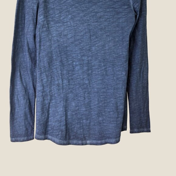 Peruvian Connection 100% Cotton Blue Heather Long Sleeve Laying Tee Size Small - Picture 4 of 6
